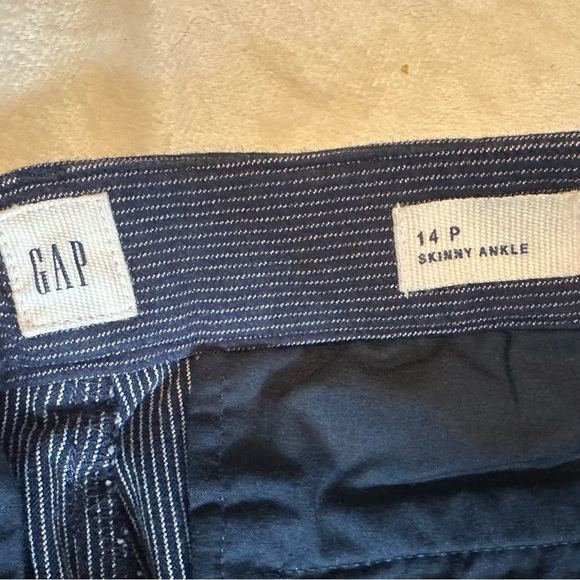 Gap Pinstripe Skinny Ankle Cropped Dress Pants Blue Size 14P - Picture 2 of 5
